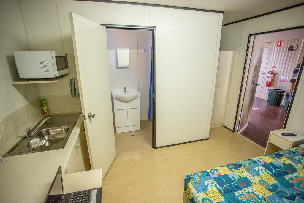 ลีชชาร์ด แอ็กคอมโมเดชัน Motel เมนท์อิซา ห้อง รูปภาพ